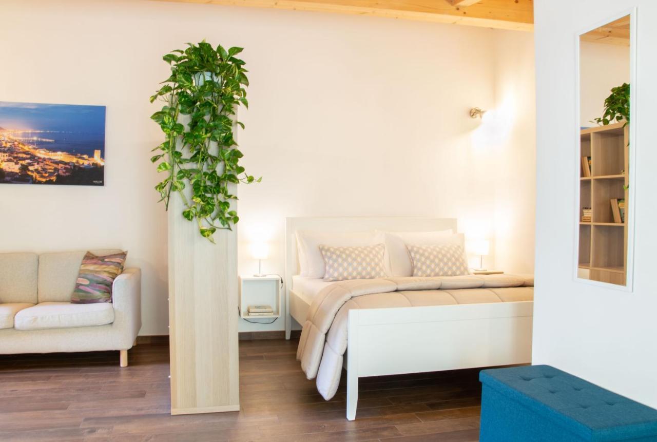 Dependance 6 Apartment Salerno Exterior photo